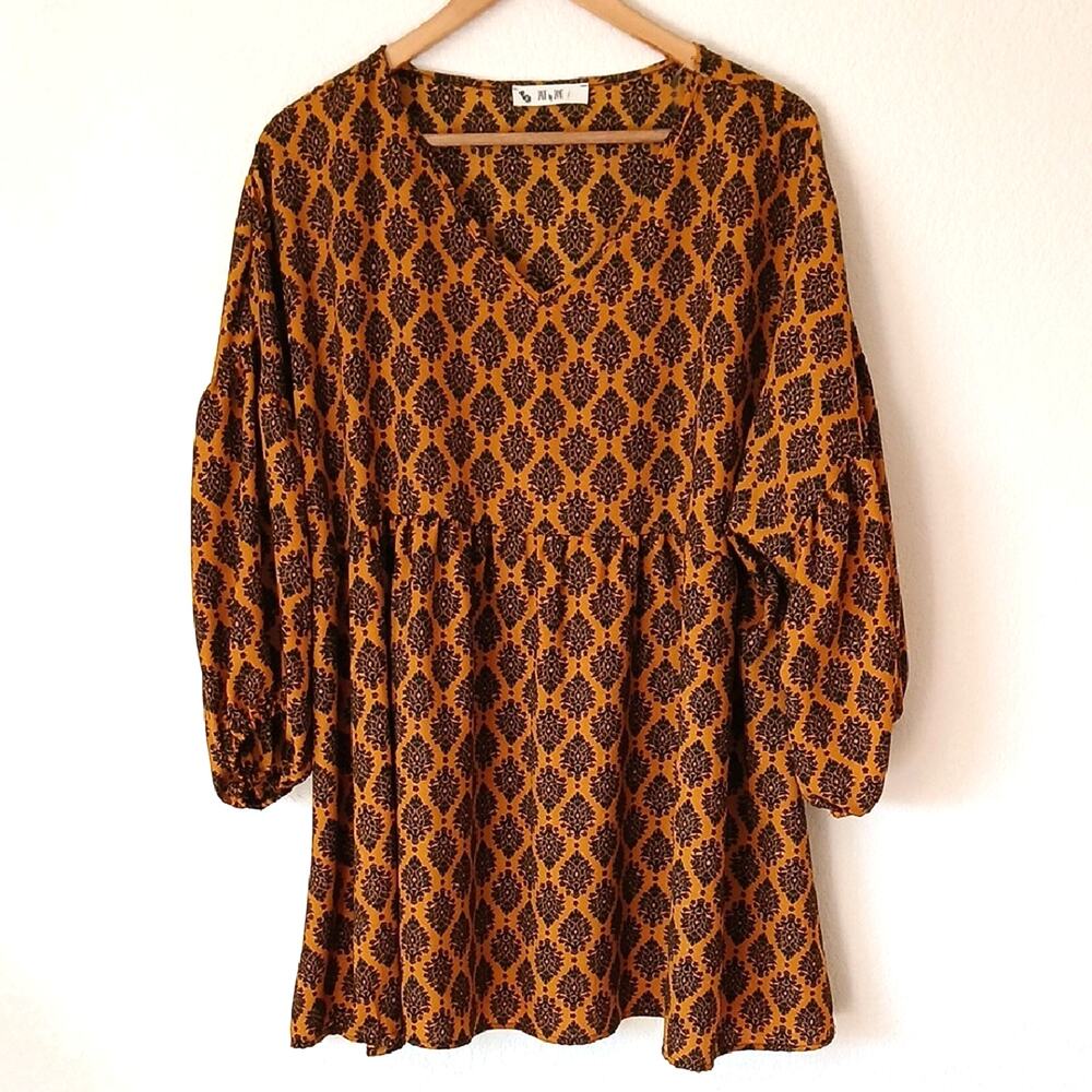 Jade By Jane Marigold Damask Print Flowy Blouse